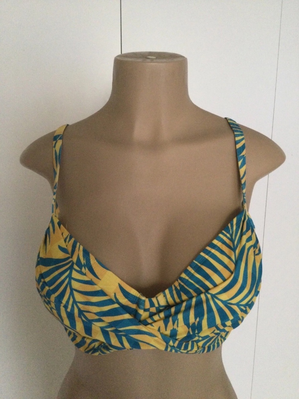 Sunsets Cabana Underwire Top Size 38E/36F/34G
